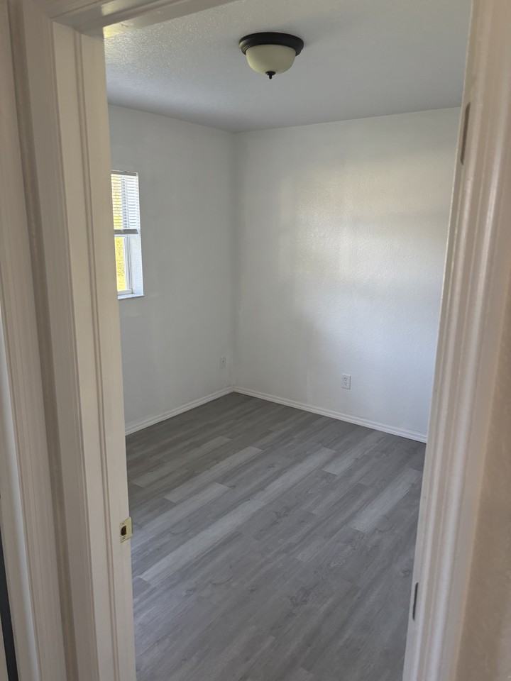 3401 Ne Masters Ave #3401 - Photo 6 of 10