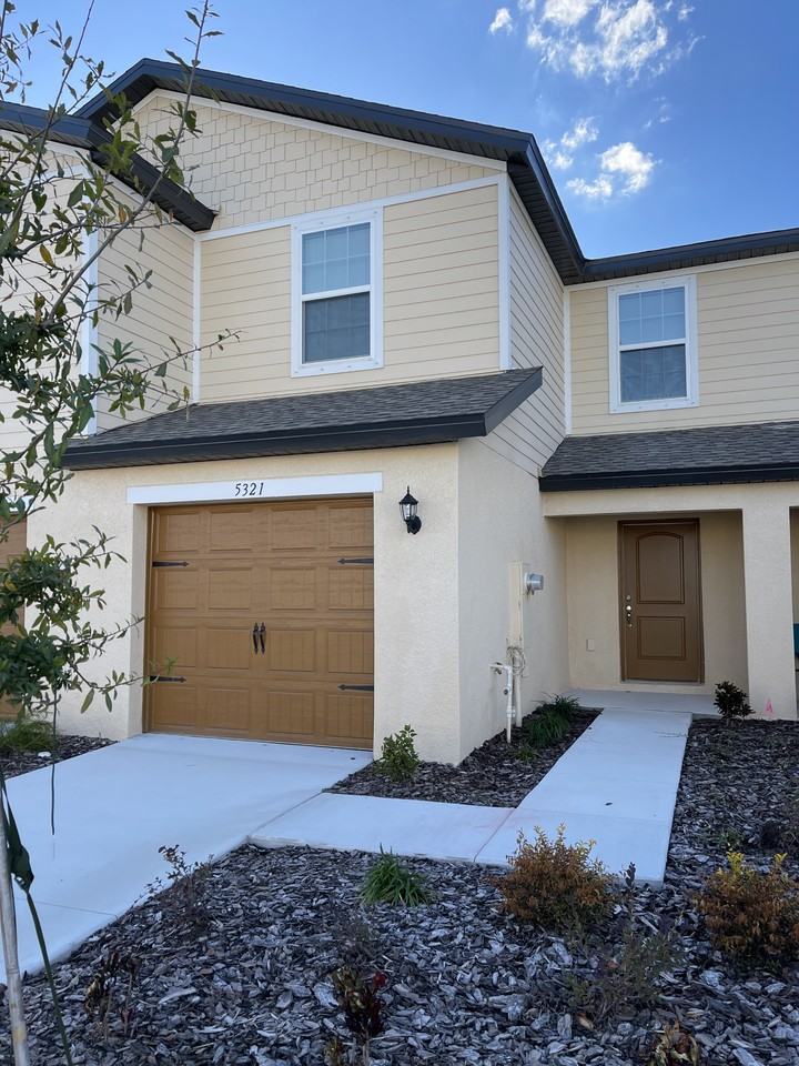 Companion Ln 5321, Tampa, FL 33619 3 Bedroom Apartment for Rent