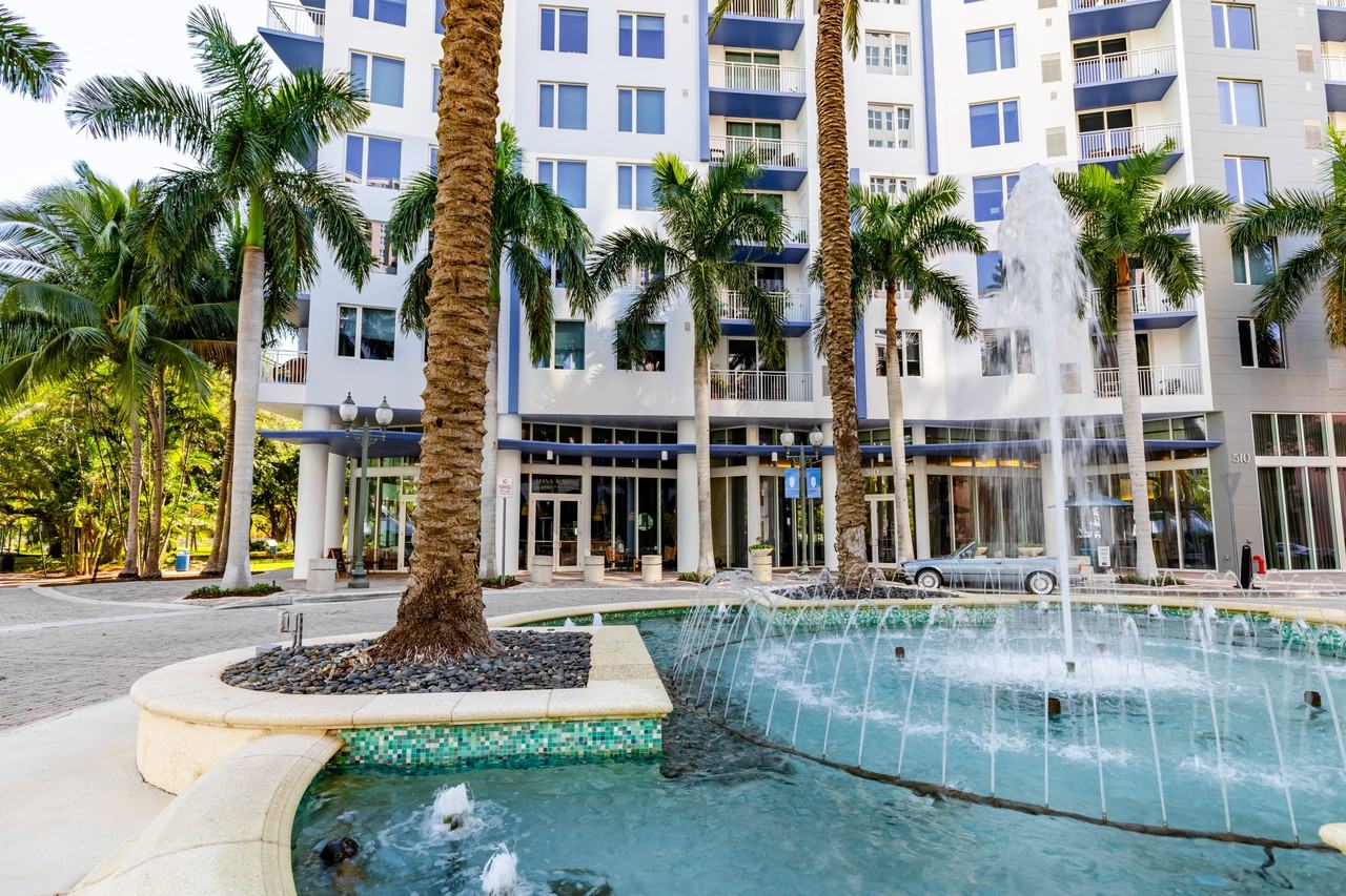 Vu New River - Photo 5 of 52