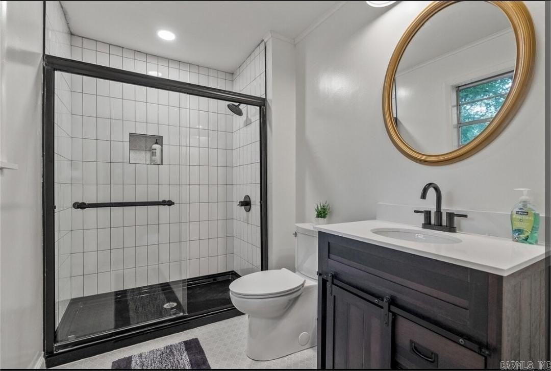 1930 College Avenue - Photo 4 of 13