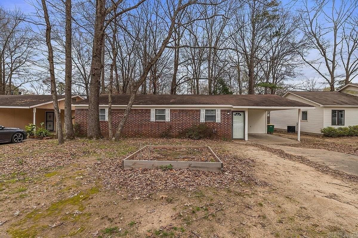 511 Briar Street - Photo 2 of 12