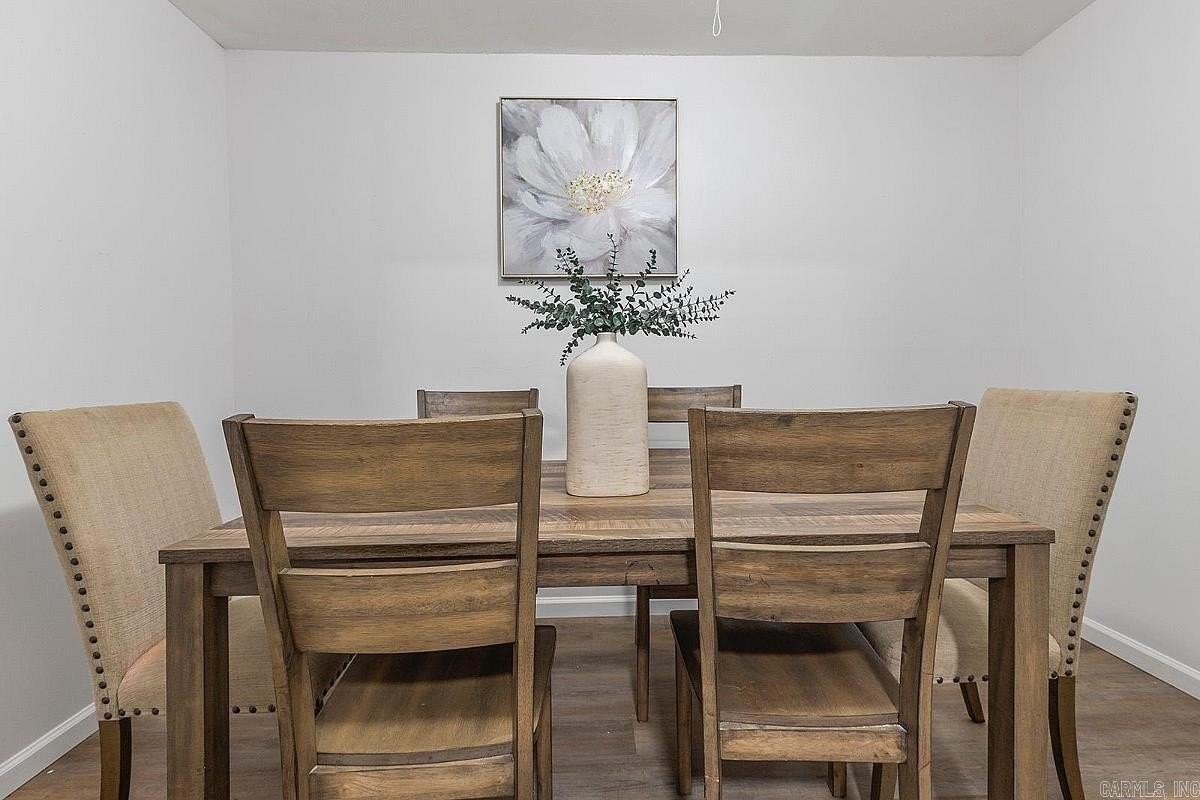 511 Briar Street - Photo 5 of 12