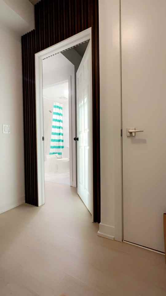 195 McCaul Street #201