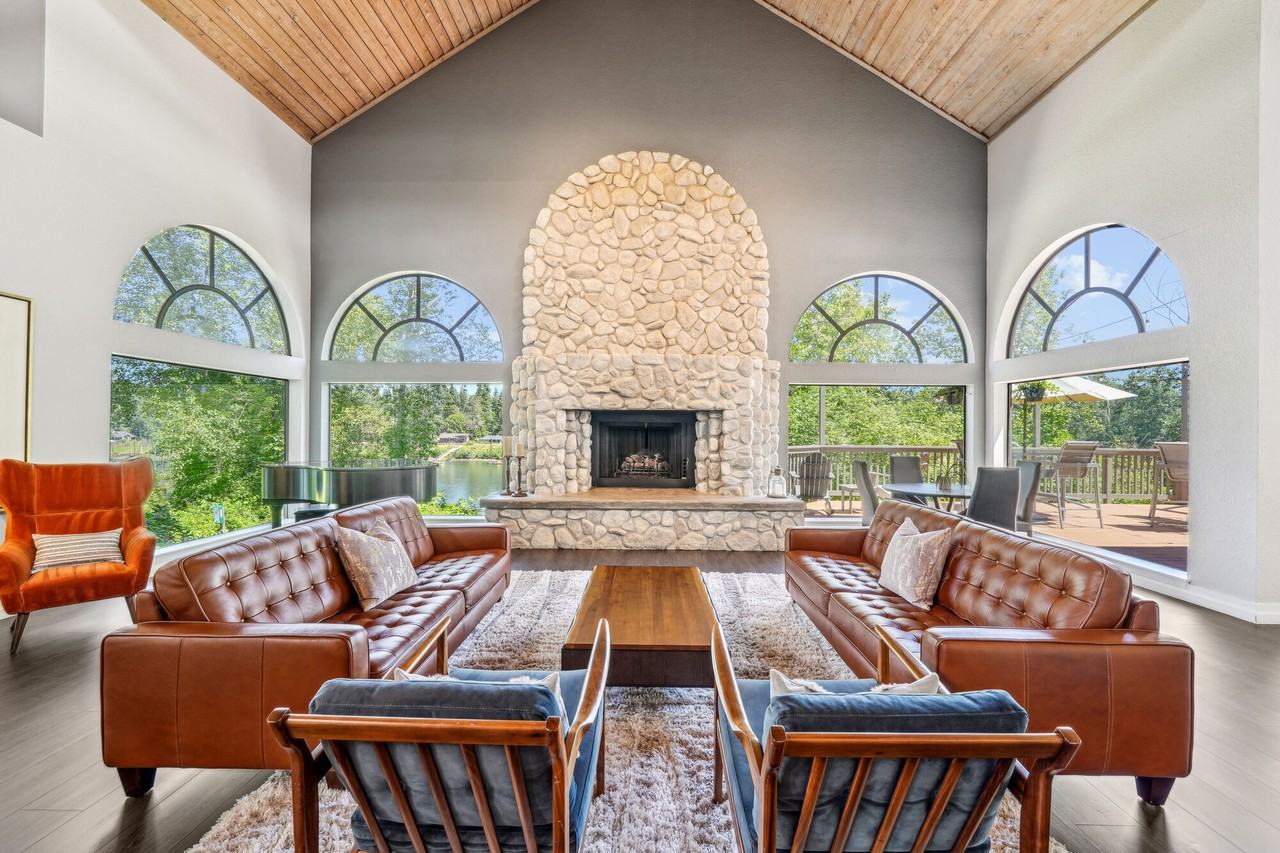 Oswego Pointe - Photo 3 of 43