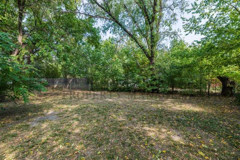 1532 S Edwards Ave - Photo 5 of 20