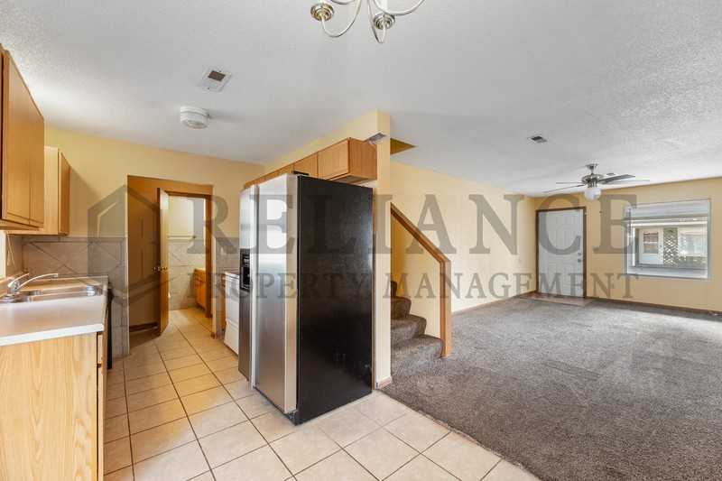 1136 N Richmond Ave - Photo 7 of 16