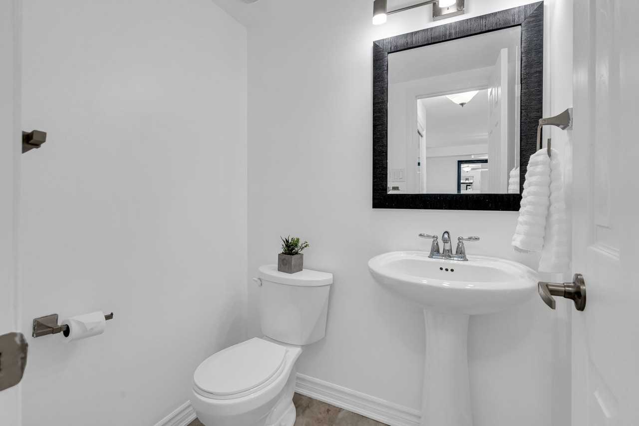 709 Maloja Way - Photo 2 of 29