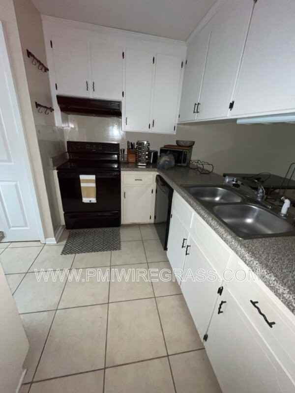 129 Brian Ct - Photo 3 of 32