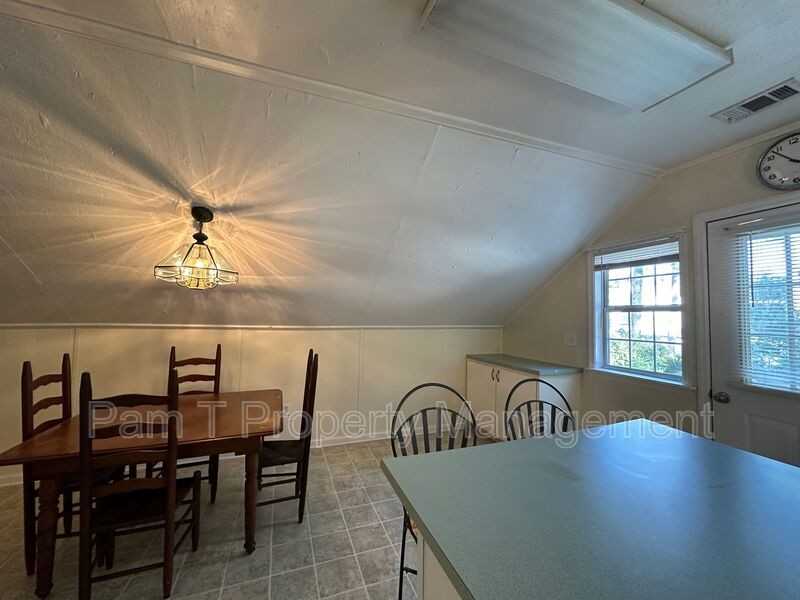 9160 Ferguson Ave #A - Photo 3 of 13