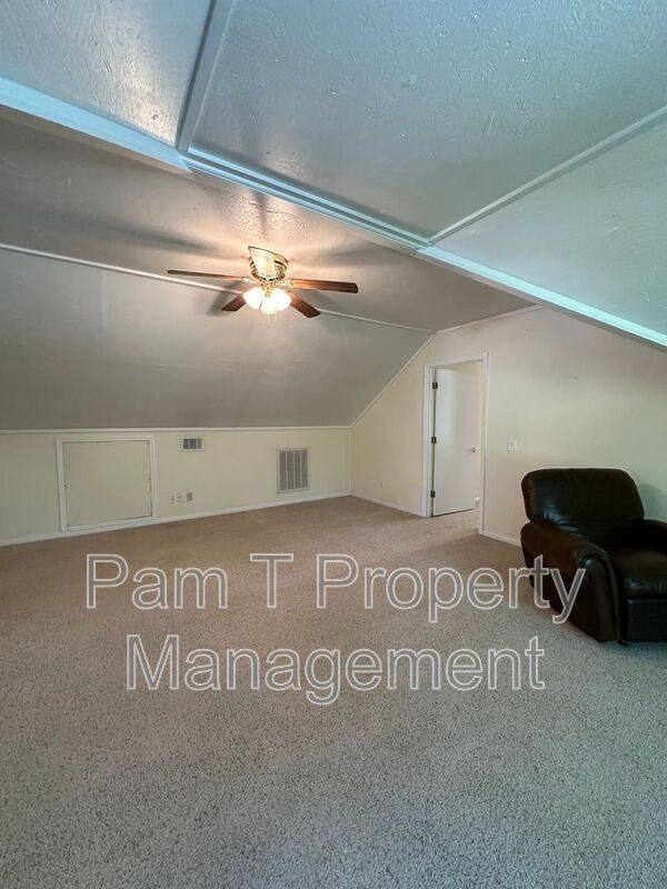 9160 Ferguson Ave #A - Photo 7 of 13