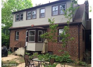 9803 Forest Grove Dr - Photo 3 of 32