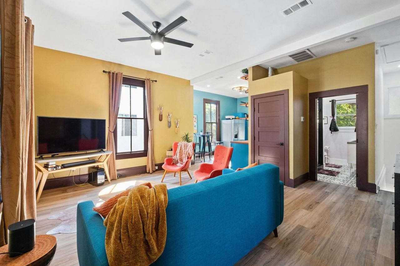 709 West 14th Street #2 - Photo 6 of 40