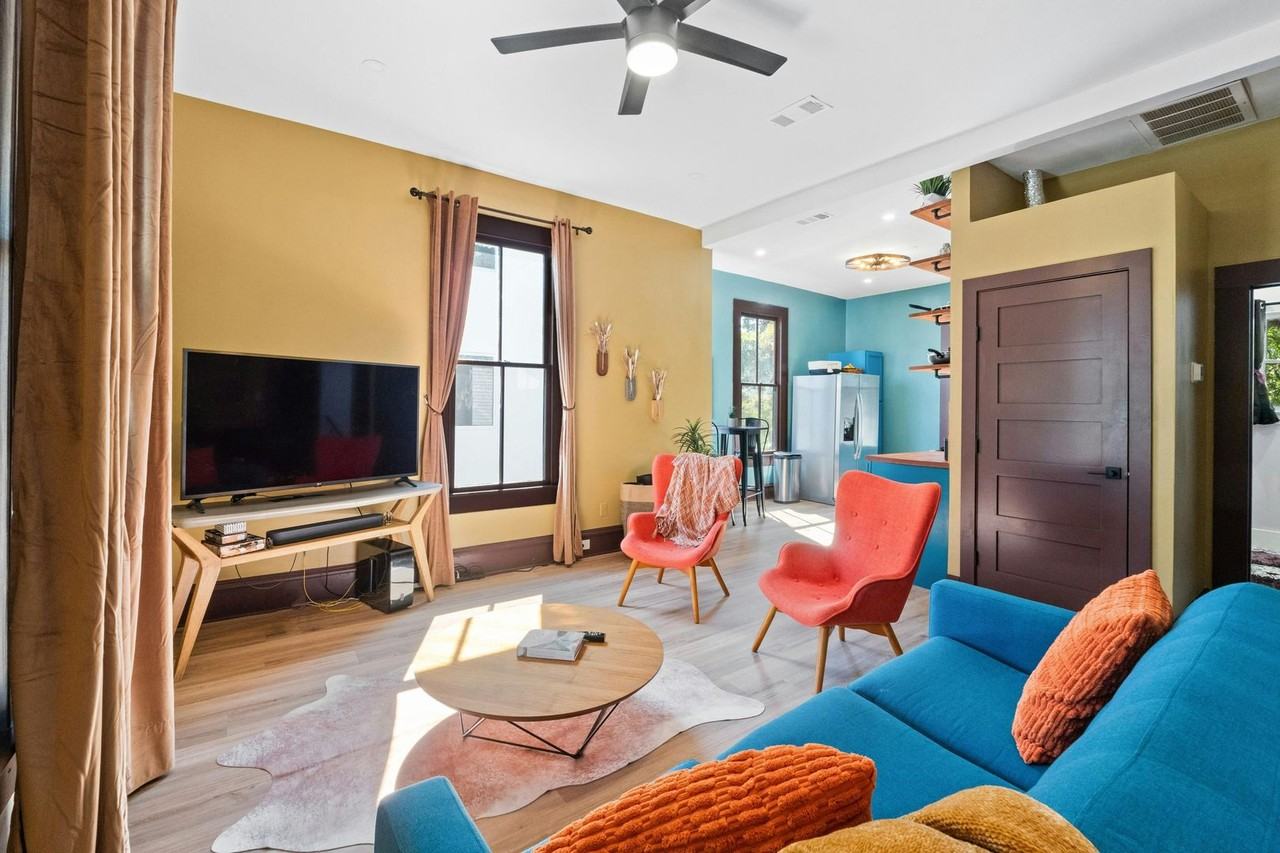 709 West 14th Street #2 - Photo 7 of 40