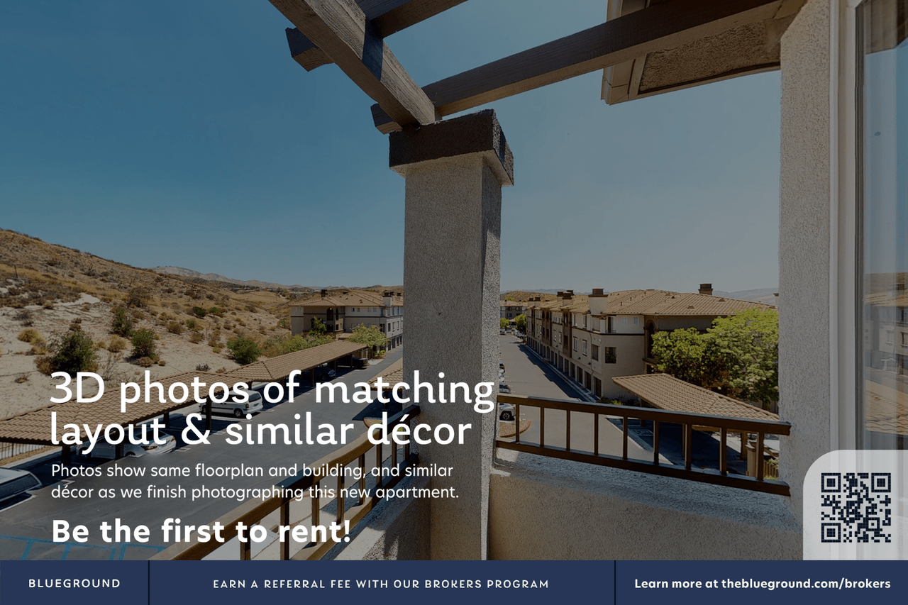 1579 E. Jefferson Way - Photo 4 of 15