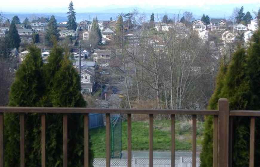 5058 37th Ave Sw #NA - Photo 3 of 12