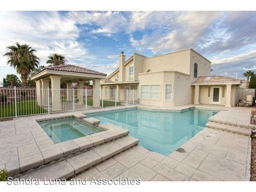 2128 Paseo Del Prado Dr - Photo 2 of 7