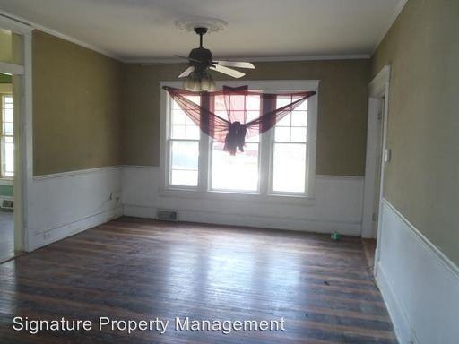 102 W Main St - Photo 2 of 5