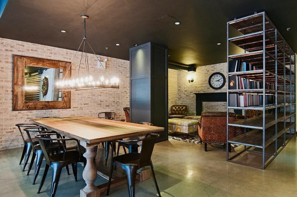 Broadway #701 - Photo 2 of 9