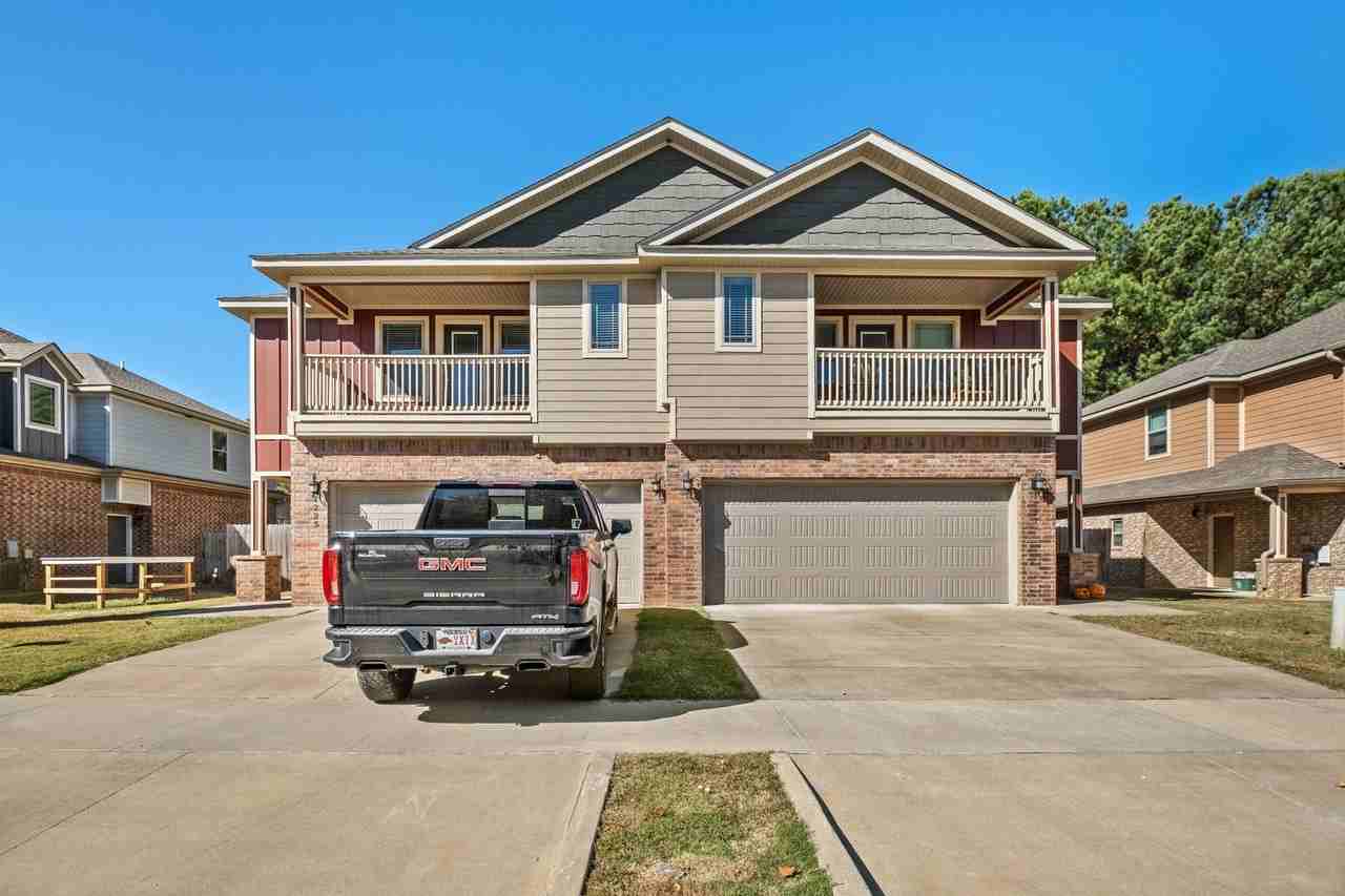 1225 N Sicily Ln #1225 - Photo 2 of 31