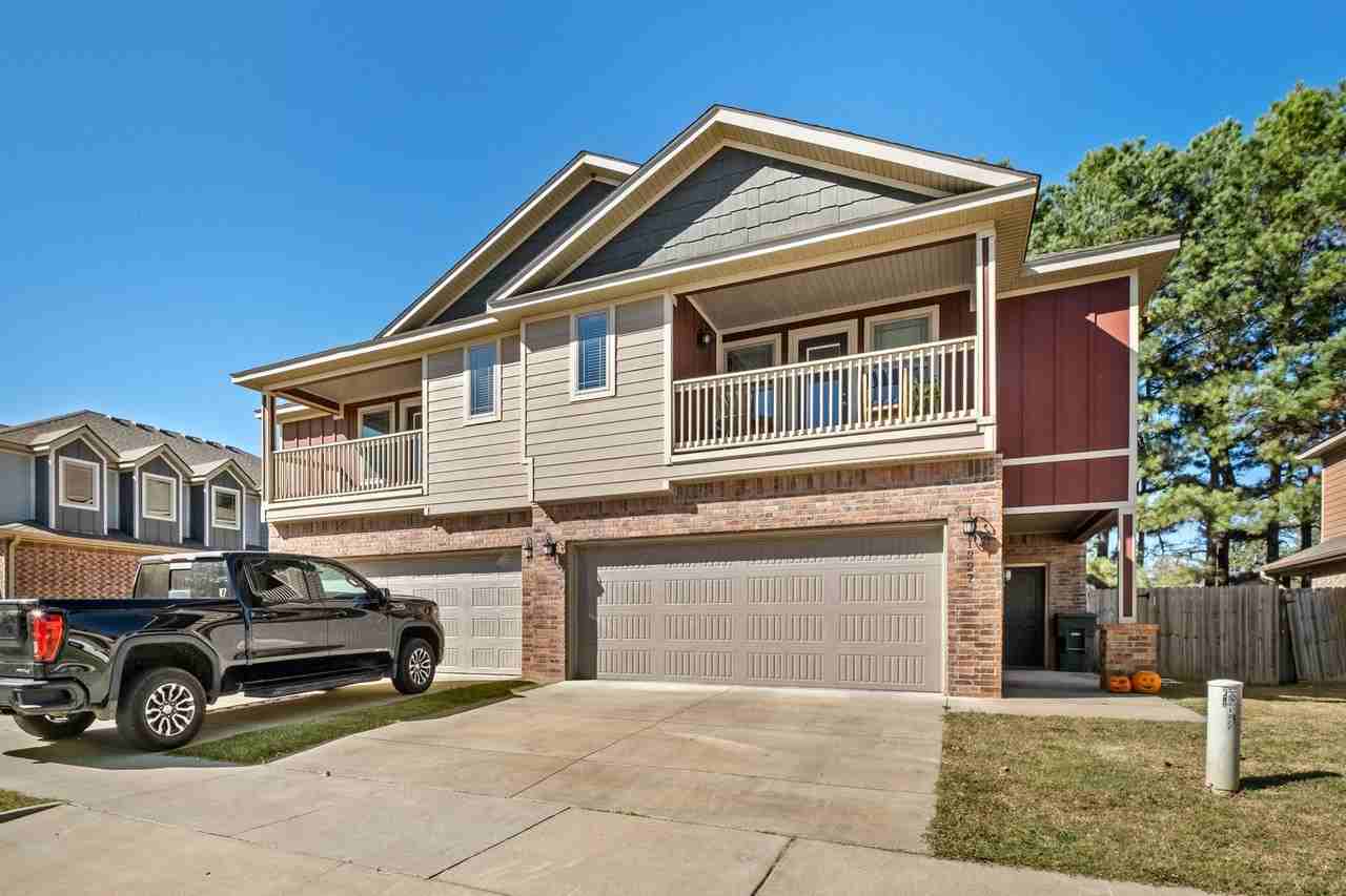 1225 N Sicily Ln #1225 - Photo 3 of 31