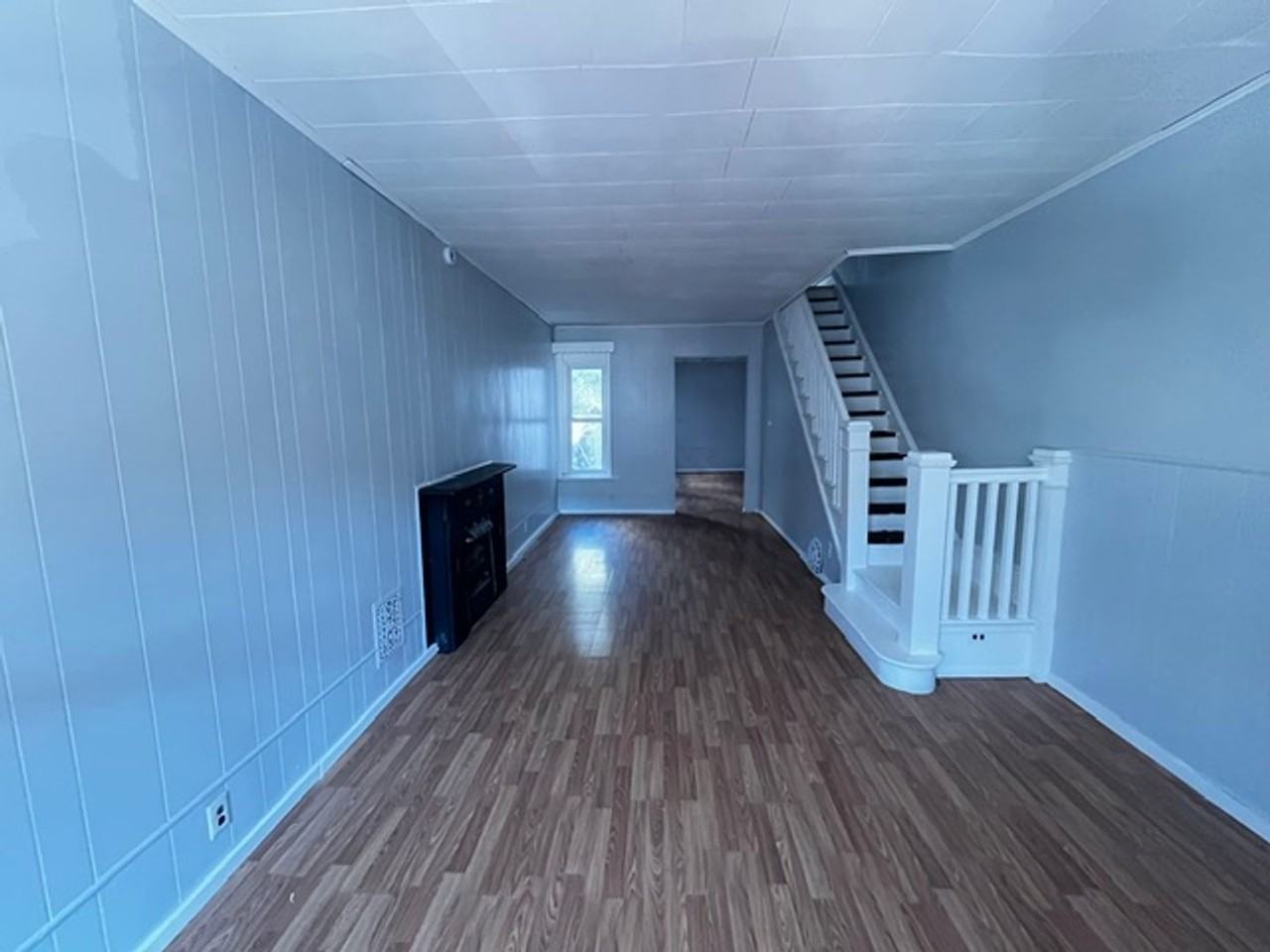 1431 Muhlenberg St - Photo 3 of 11