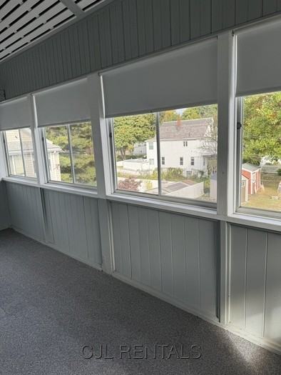 343 Arlington St - Photo 5 of 14