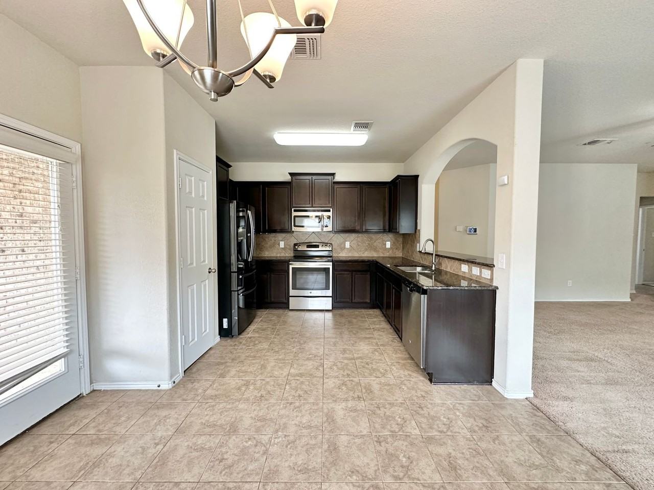 6503 Katy Creek Ln - Photo 7 of 34