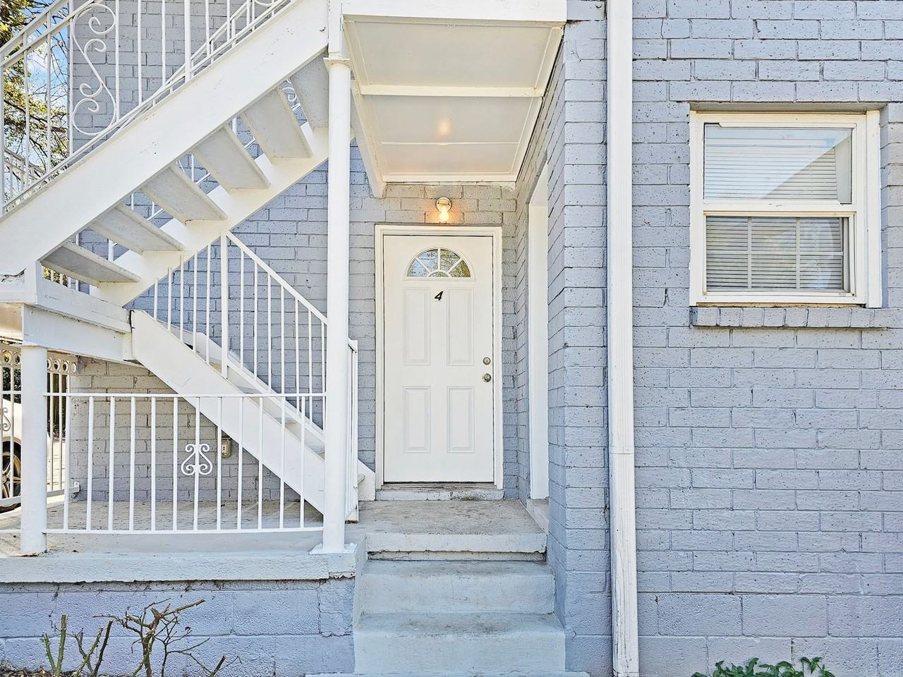 347 Sunset - Photo 2 of 22