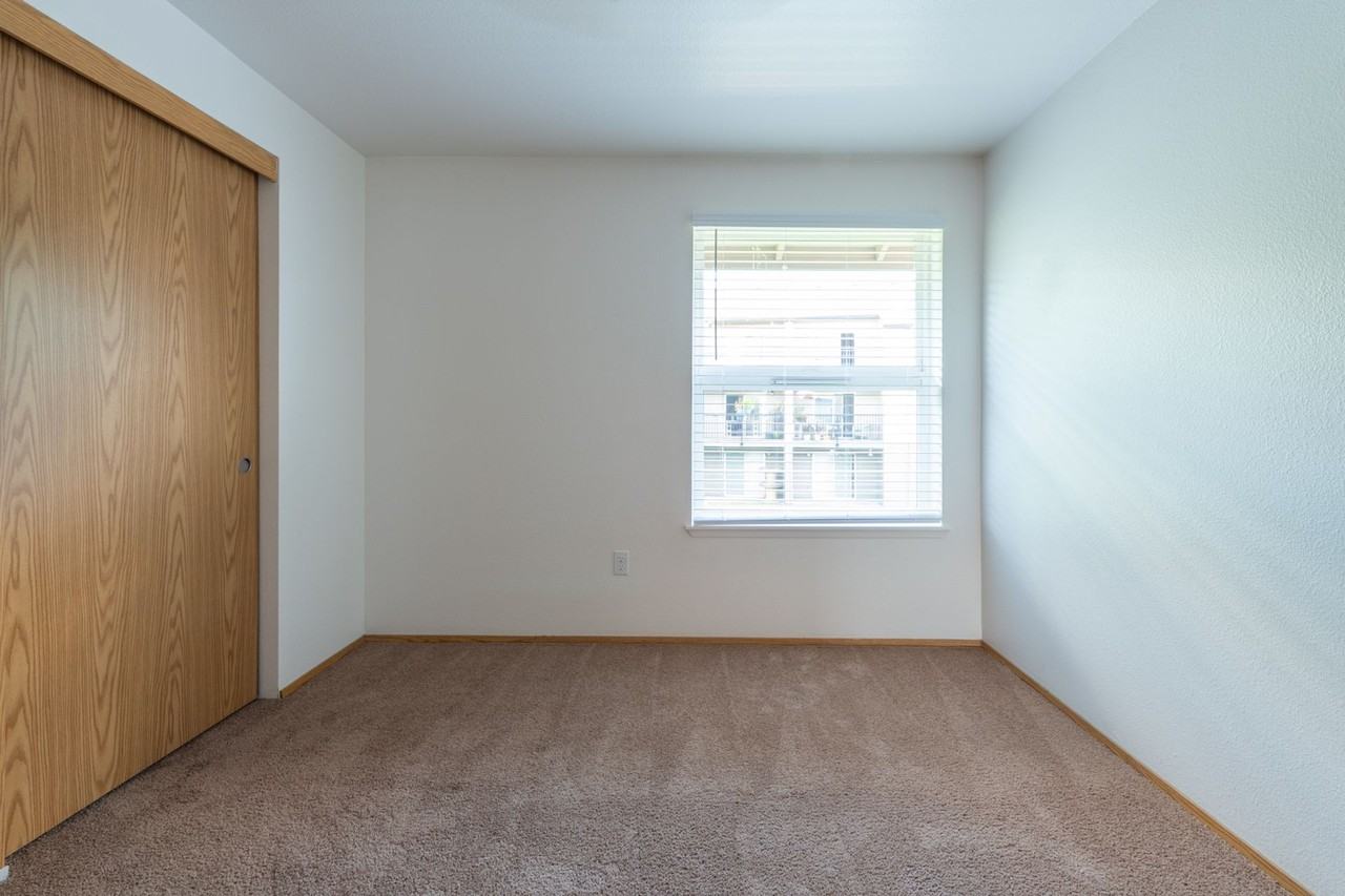 Mt. Scott Commons - Photo 7 of 16