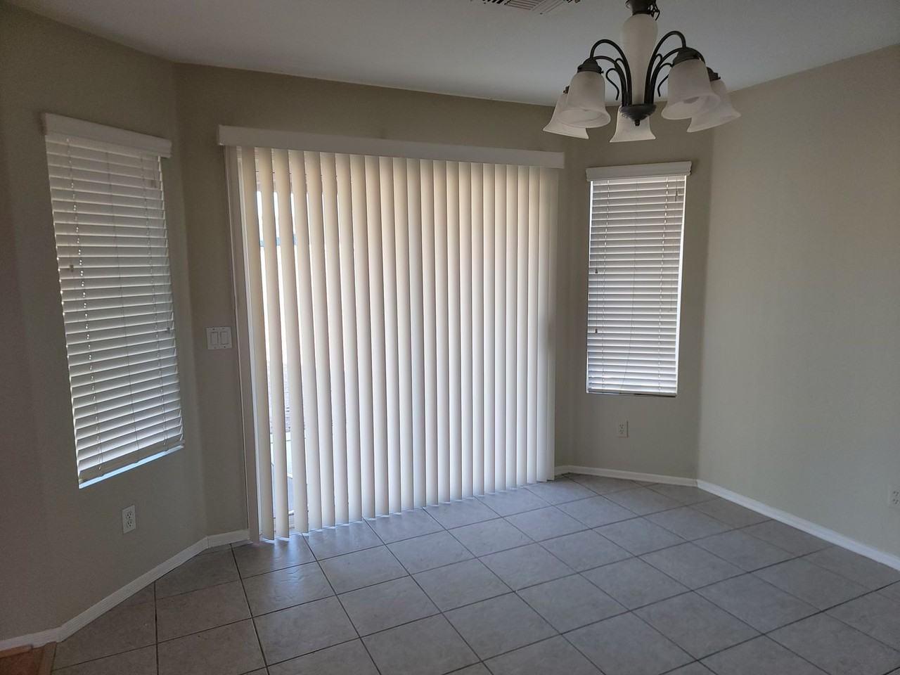 14357 N 154th Ave - Photo 3 of 23