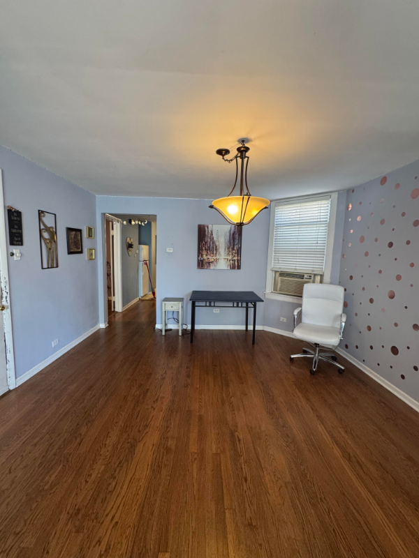 3421 S Lowe Ave #2 - Photo 5 of 12