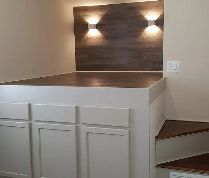 1806 N 49th Ave - Photo 3 of 6