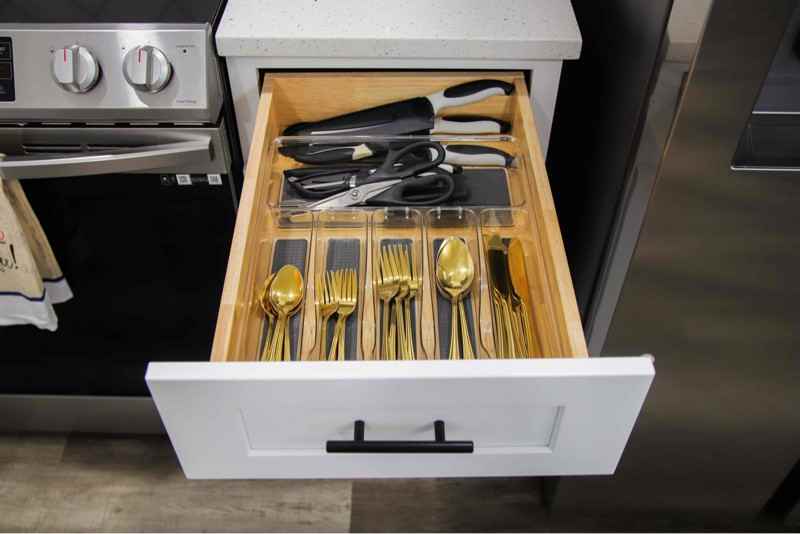 6848 Torrance Lane - Photo 5 of 32