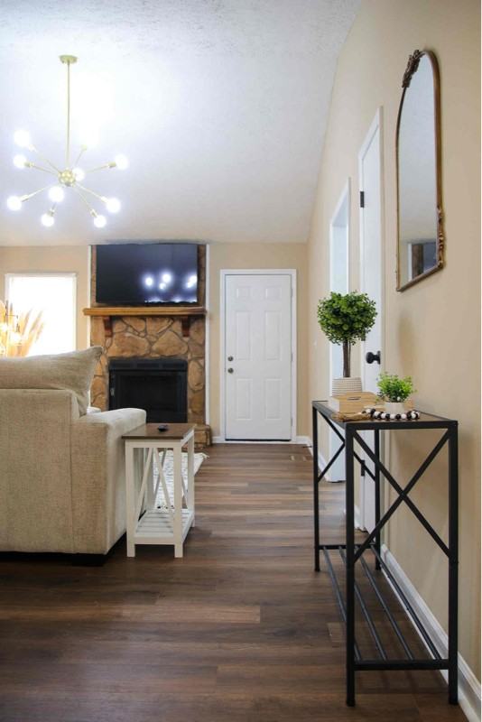 6734 Winchester St - Photo 4 of 25