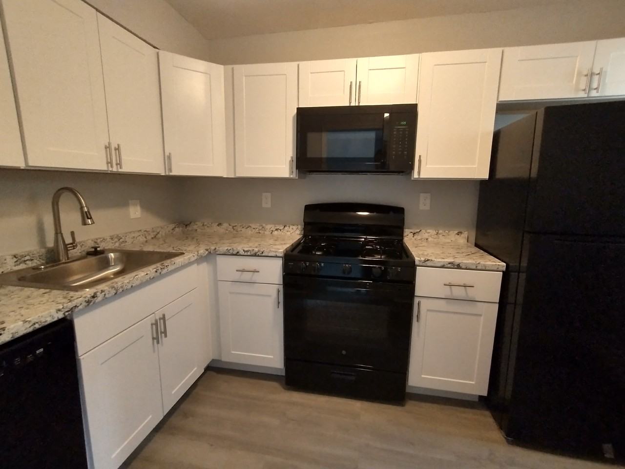 6114 Macbeth Dr #1stFL - Photo 7 of 11