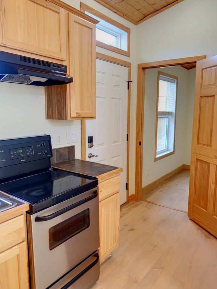220 Commerce St #NA - Photo 6 of 39