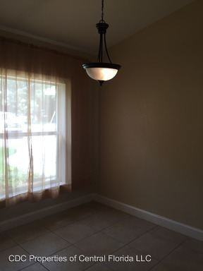 655 W Pierce St - Photo 3 of 10