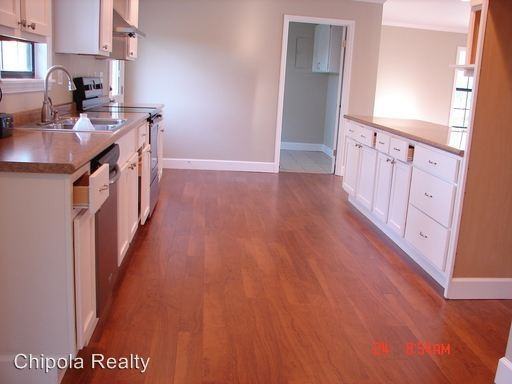 4741 Cliff Rd - Photo 3 of 4