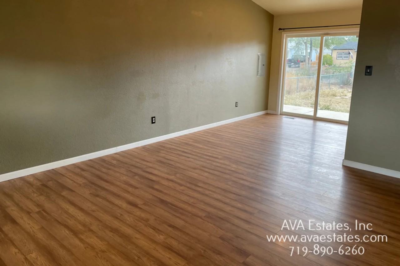 2806 Freedom Ave - Photo 3 of 11