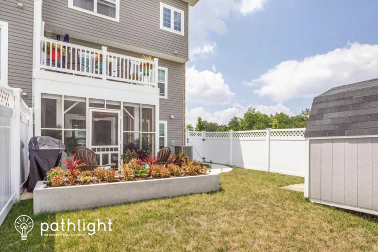 5401 Spotswood Pl - Photo 2 of 3