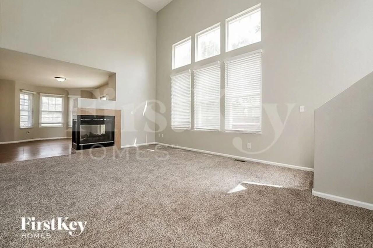 2420 S Jebel Way - Photo 3 of 15