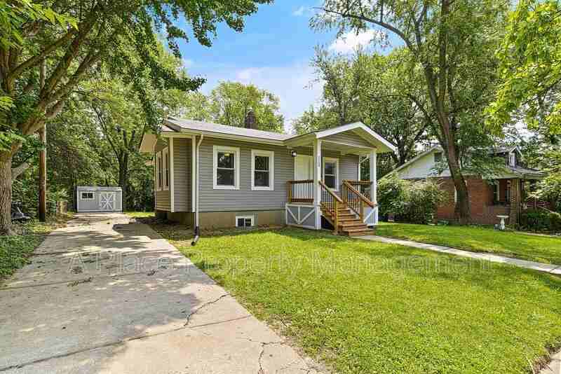 3448 Charlack Ave - Photo 2 of 10