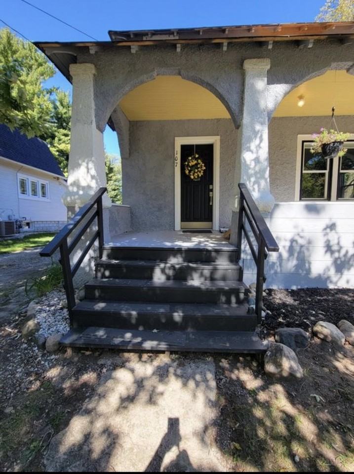 107 W Bacon St #NA - Photo 2 of 17