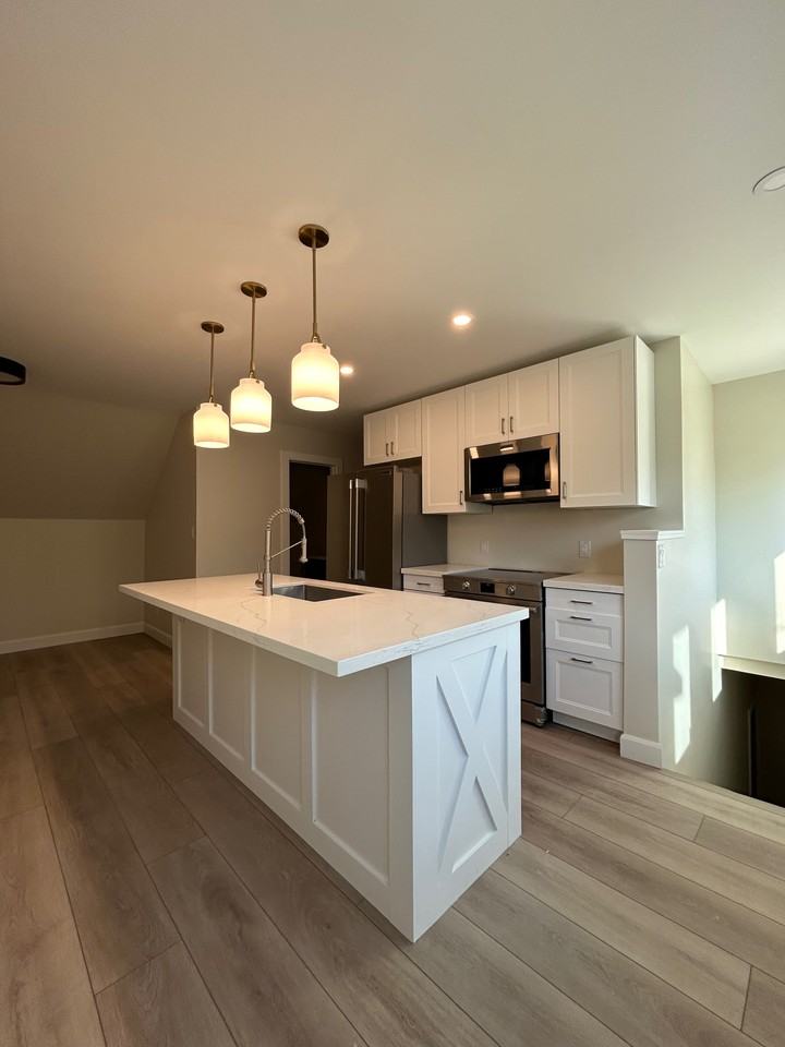 342 Scarlett Line - Photo 2 of 16