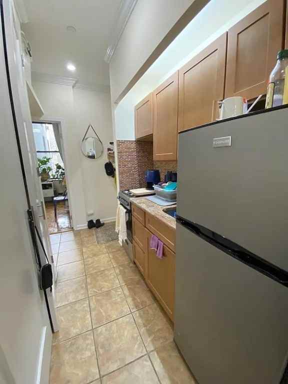 W 92nd St #7N - Photo 3 of 14