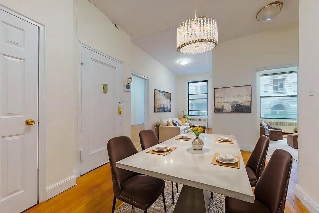 W 103rd St 21, New York, NY 10025 3 Bedroom Apartment for 3,575/month