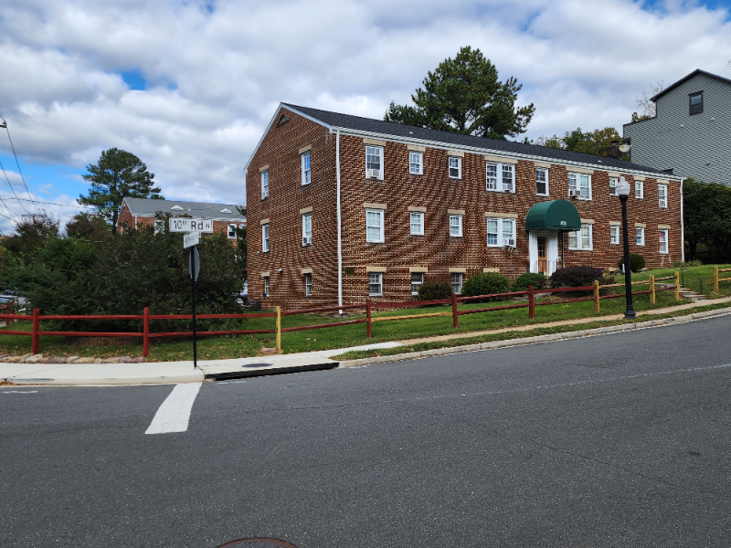 5723 10th Rd N #5 - Photo 2 of 18