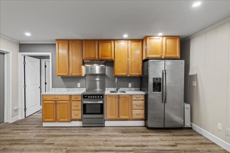 5401 Shangrala Ln #B - Photo 7 of 13