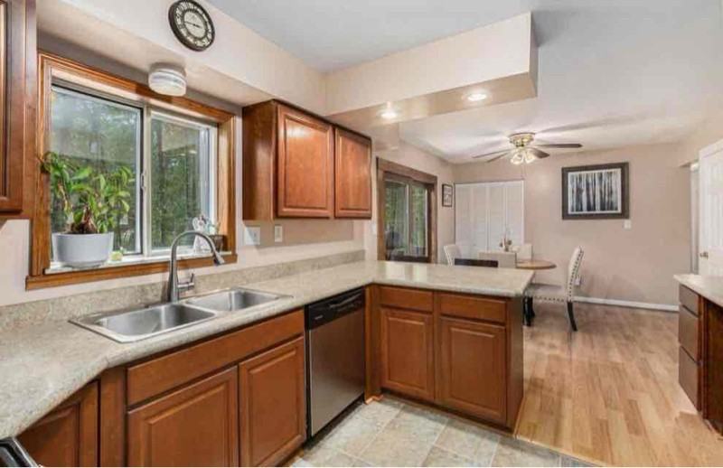 13195 Rainbow Dr - Photo 2 of 10