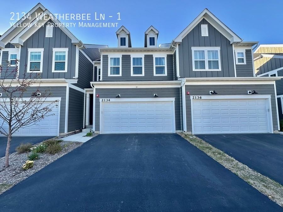 2134 Weatherbee Ln #1 - Photo 2 of 18